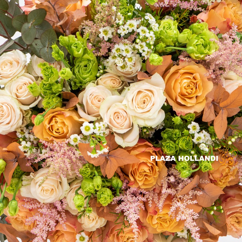 2 logo (3) Mandarin Bouquet, luxury gift close up