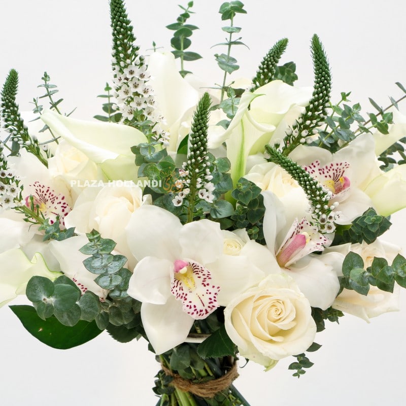 2.1 close up of phalaenopsis orchids, roses, veronica bouquet