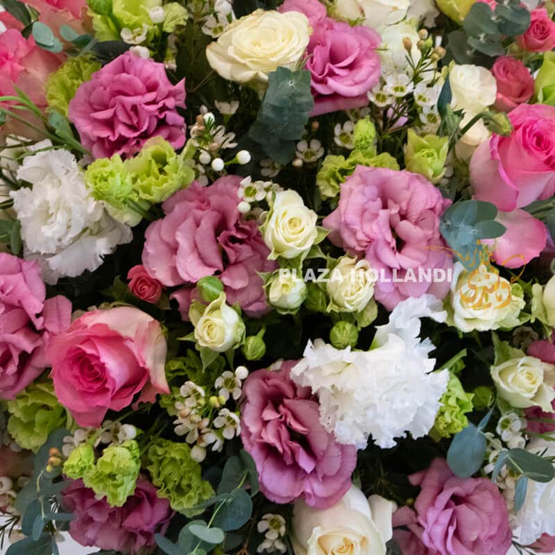 VS 06 Pink, white and purple flower arrangement