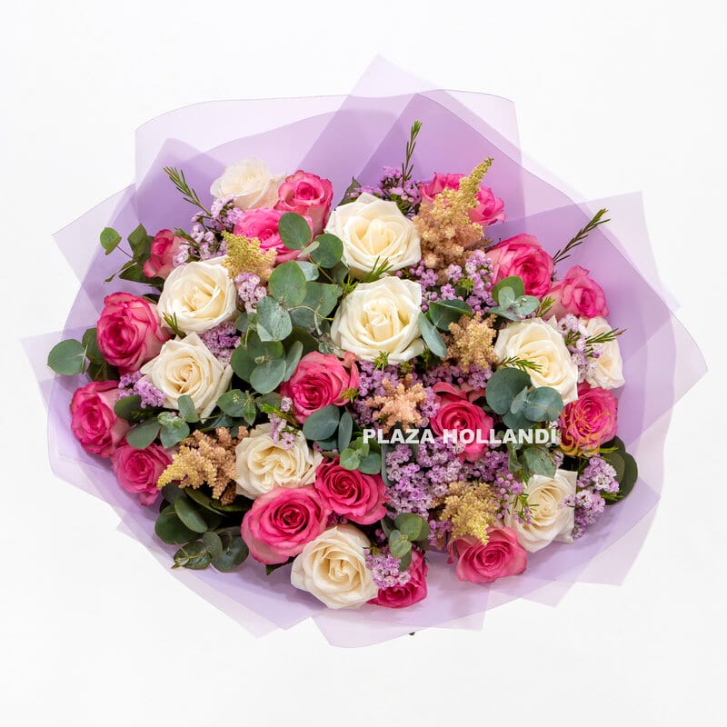 2.3 mixed pink roses bouquet with paper
