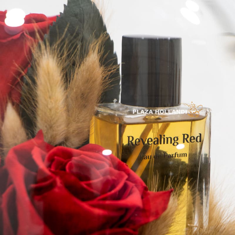 3.2 Close up of revealing red perfume