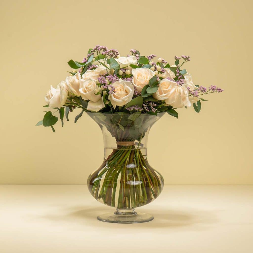 Alabaster Cloud Breath – A Serene Blend of White Roses, Eucalyptus & Limonium