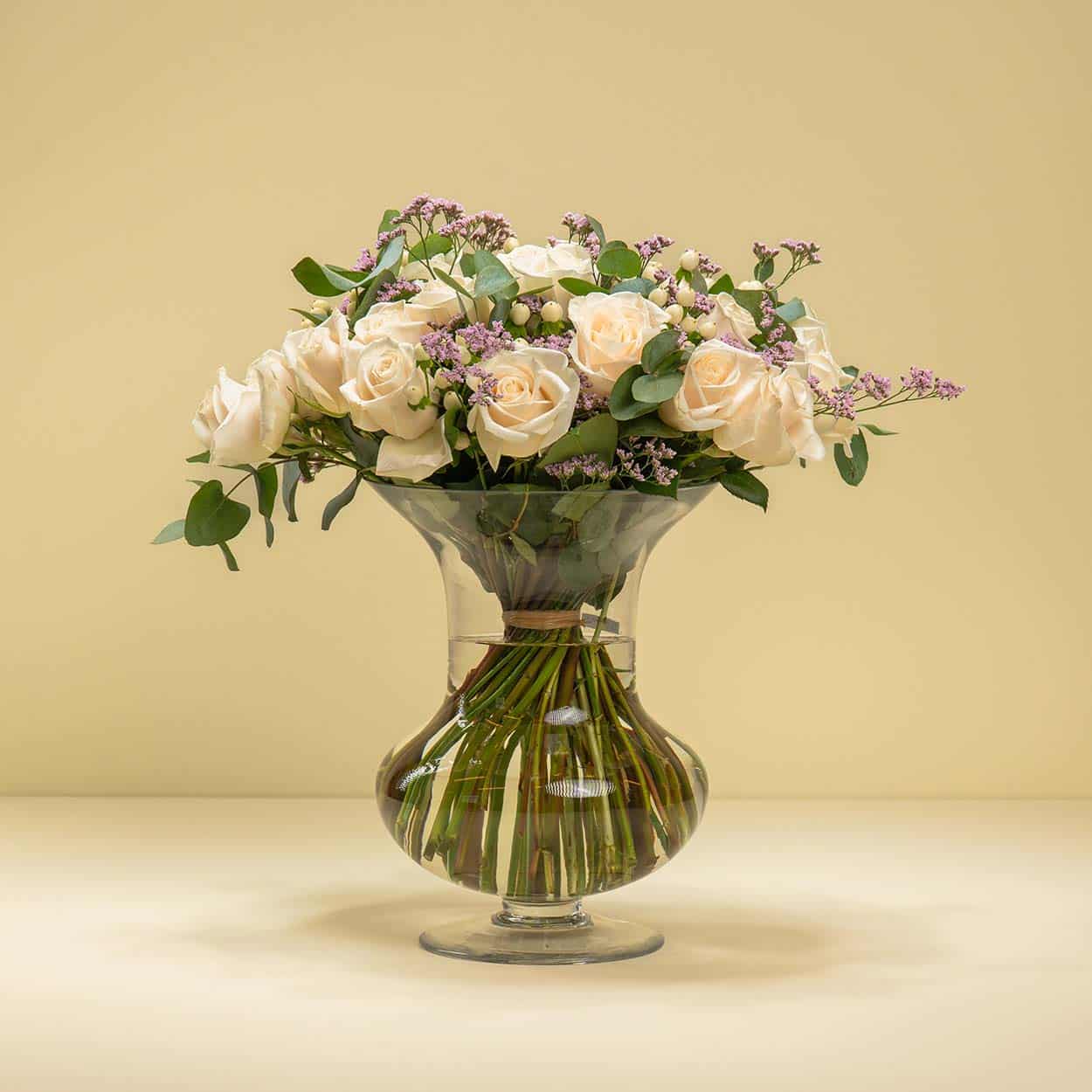 Alabaster Cloud Breath – A Serene Blend of White Roses, Eucalyptus & Limonium